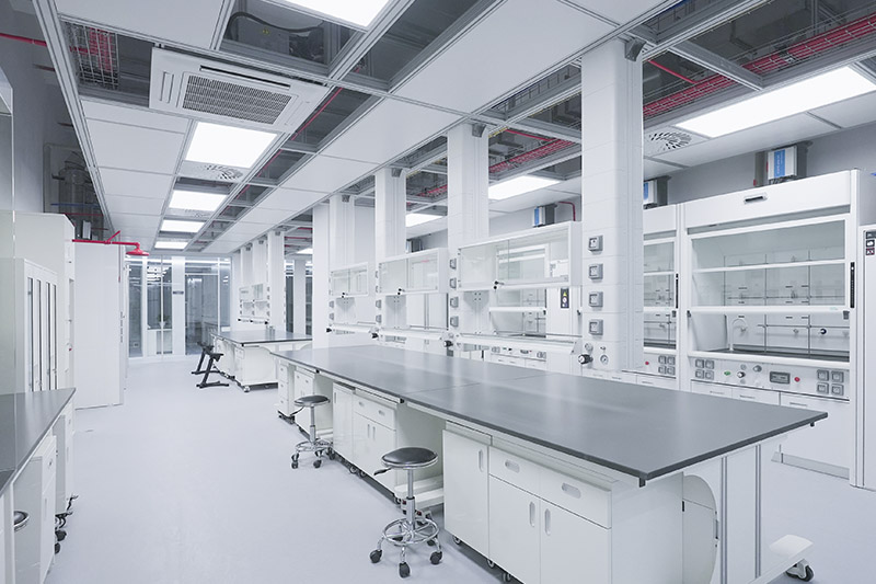 隆林实验室革新：安全与科技的现代融合